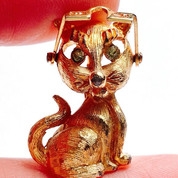 Unusual VTG 1960s Brooch Movable Glasses Cat Rhinestone Eyes Mid Century Pin - Picture 2 of 10